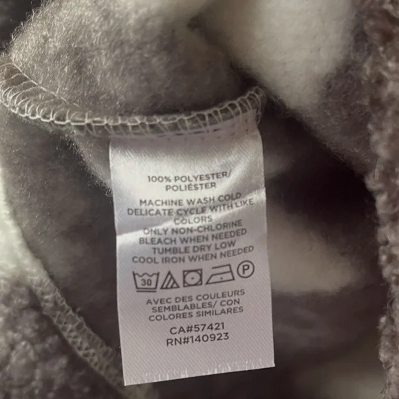 LOFT Gray and White Fleece Sherpa pullover Large NWT - Picture 8 of 9